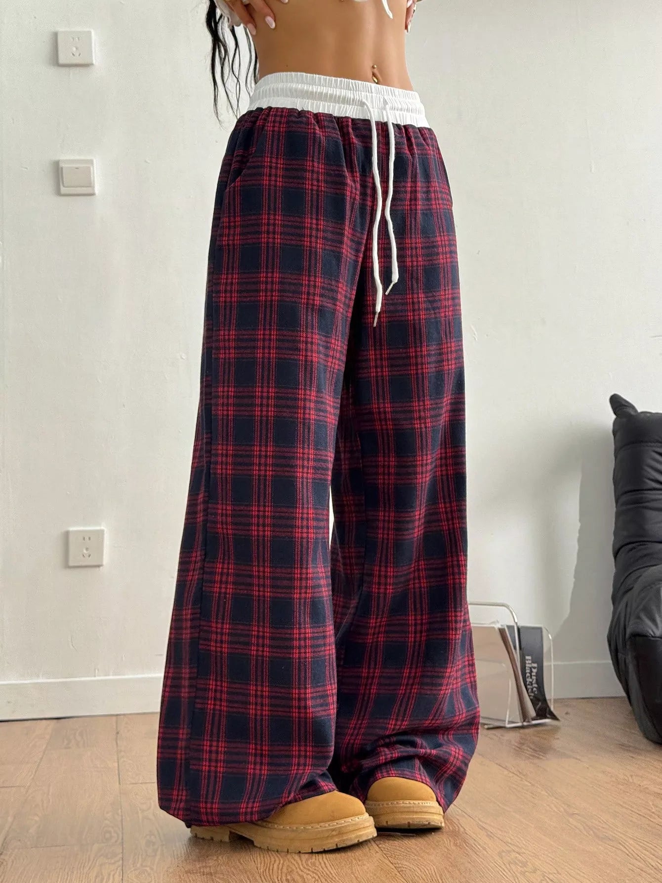 Plaid Wide-Leg Pants - Liss & Lex