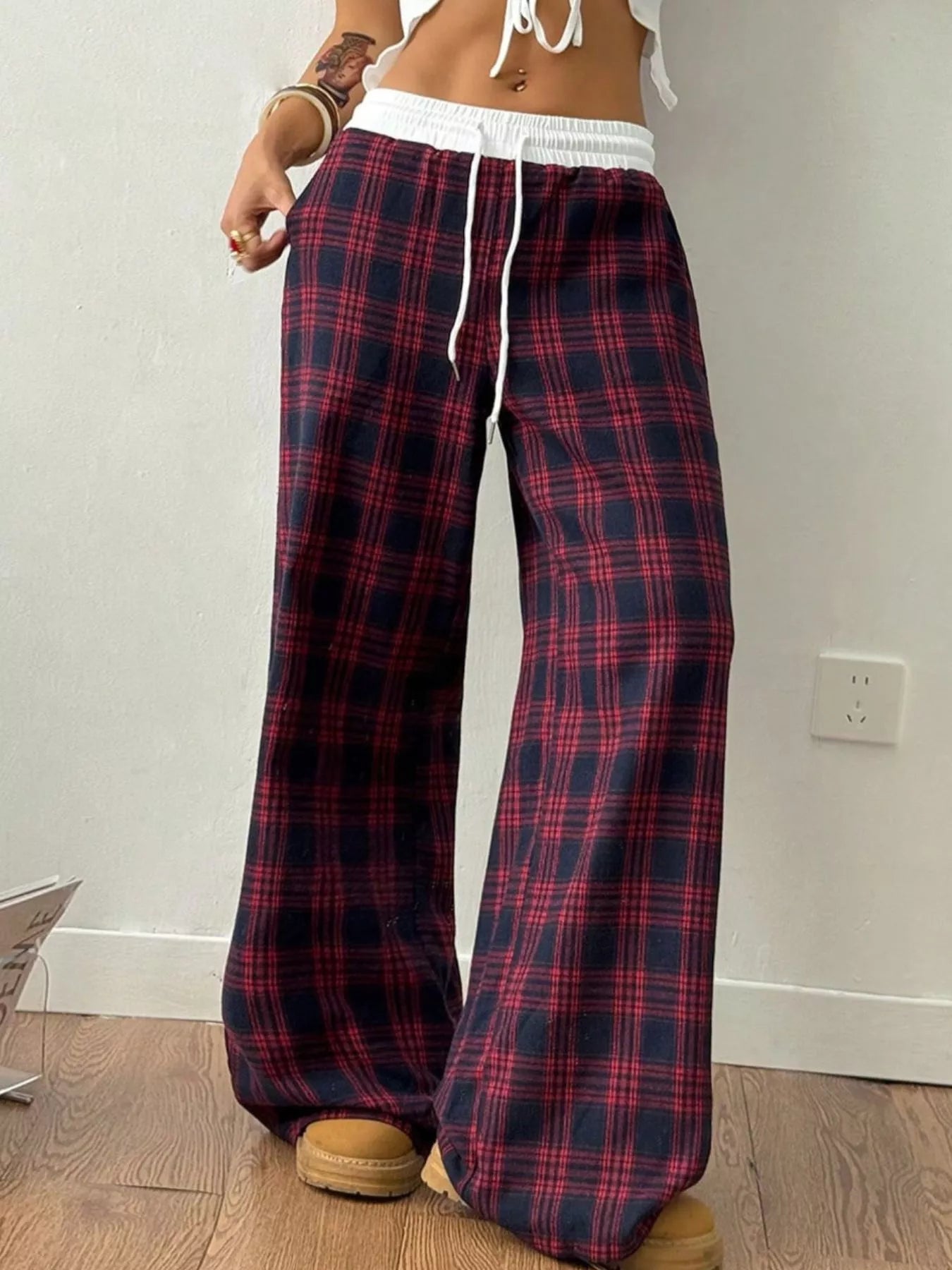 Plaid Wide-Leg Pants - Liss & Lex