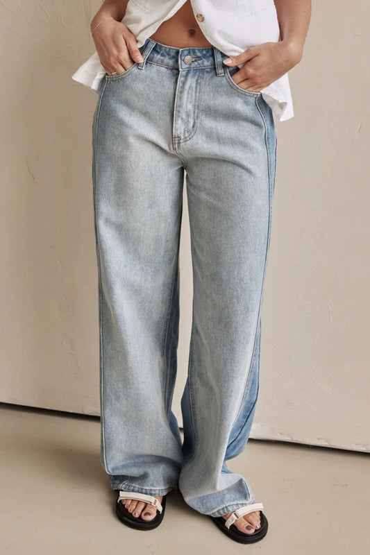 Straight Leg Contrast Jeans
