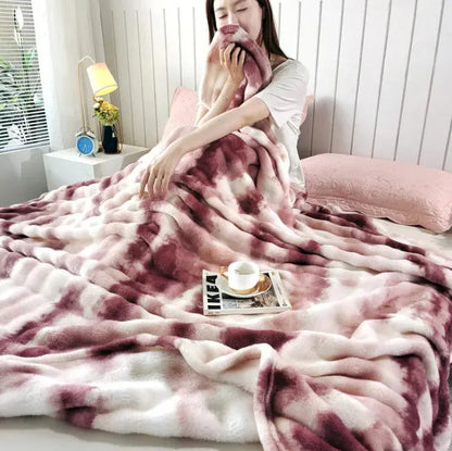 So Soft Velvet Feels Blanket - Liss & Lex