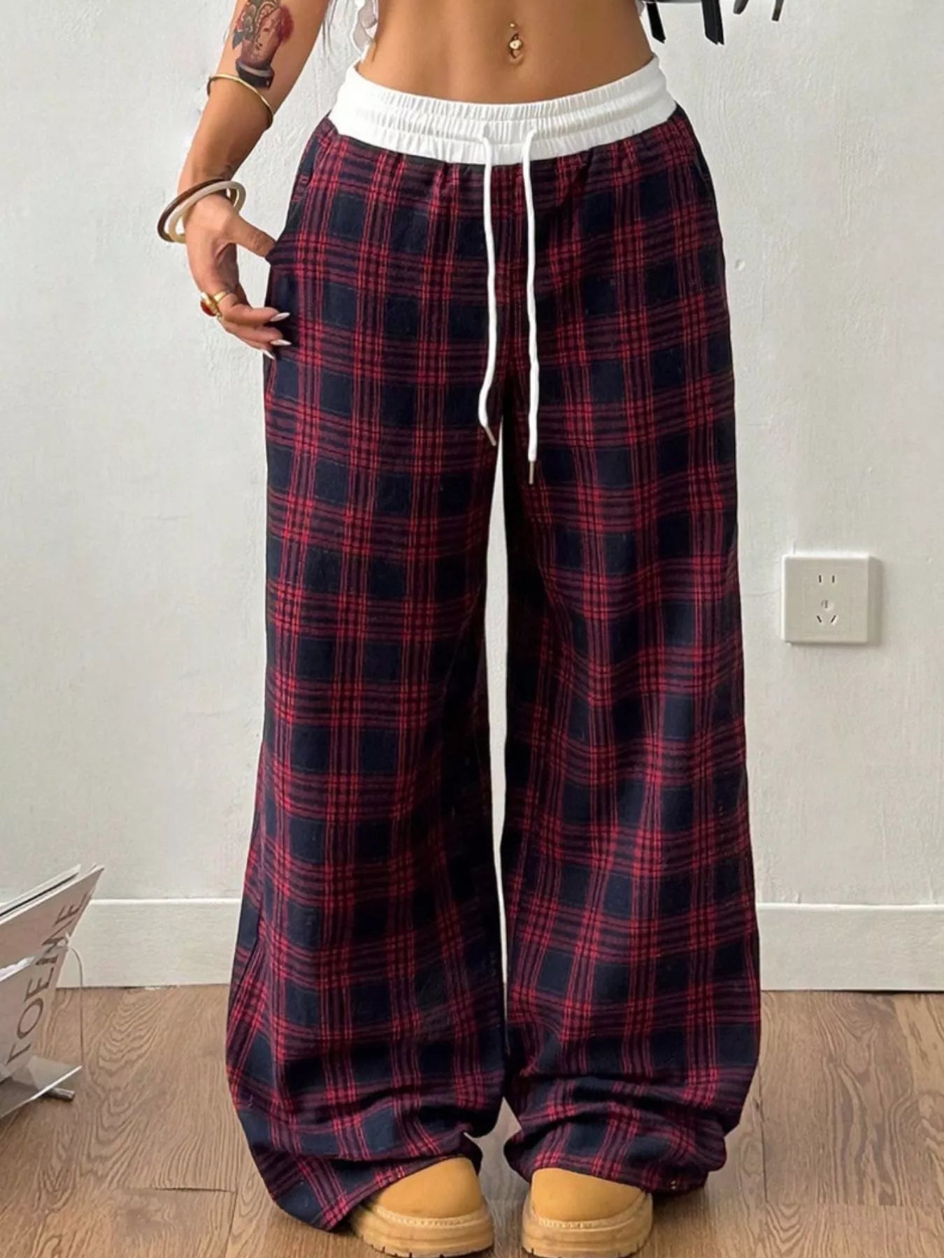 Plaid Wide-Leg Pants - Liss & Lex